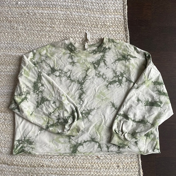 Lululemon oversized crop crew - Picture 1 of 1